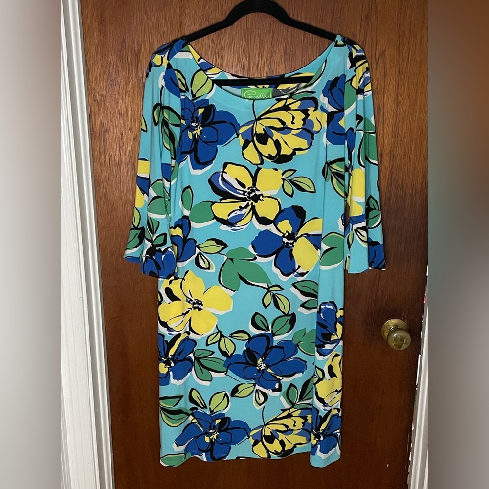 Pappagallo bright floral short sleeved dress, size Large